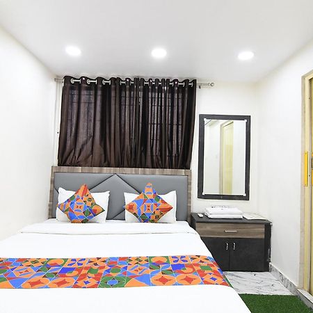 Fabexpress Sr Royale - Nr Sealdah Station Otel Kalküta Dış mekan fotoğraf