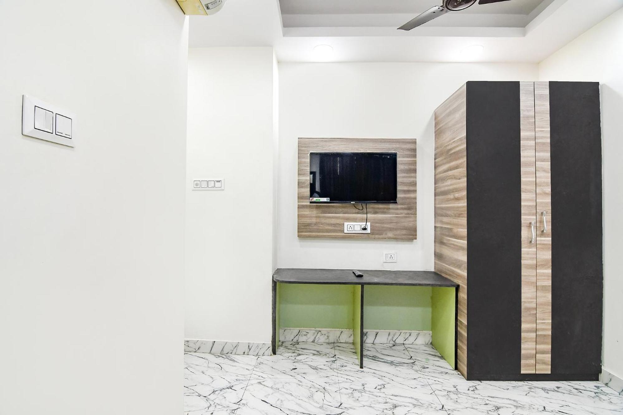 Fabexpress Sr Royale - Nr Sealdah Station Otel Kalküta Dış mekan fotoğraf